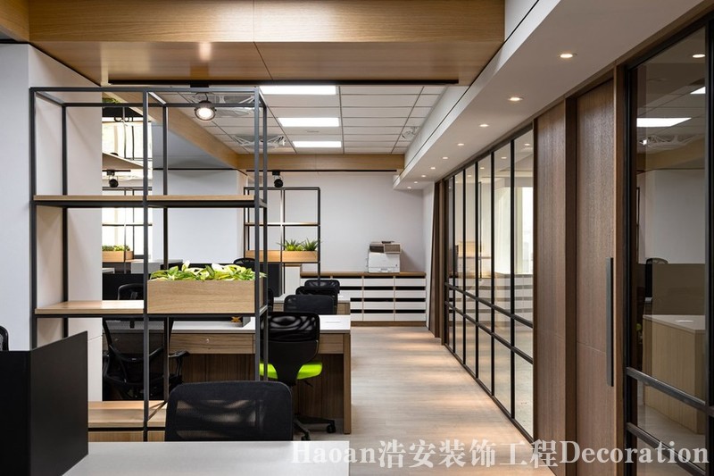 湖南華西公司工貿(mào)辦公室裝修設(shè)計效果圖